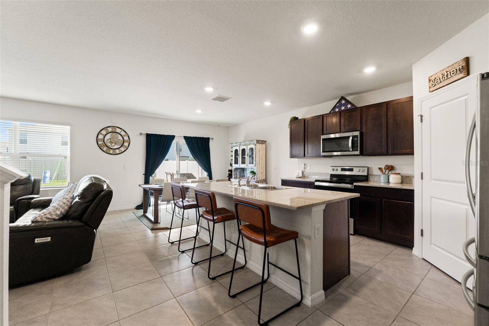 33567 Hamilton Hill Ln Property Photo 2