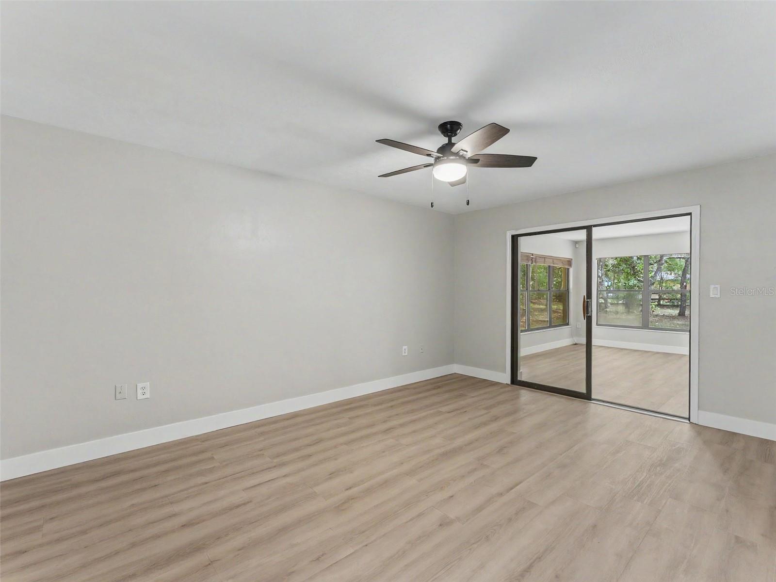 162 W Massachusetts St Property Photo 31