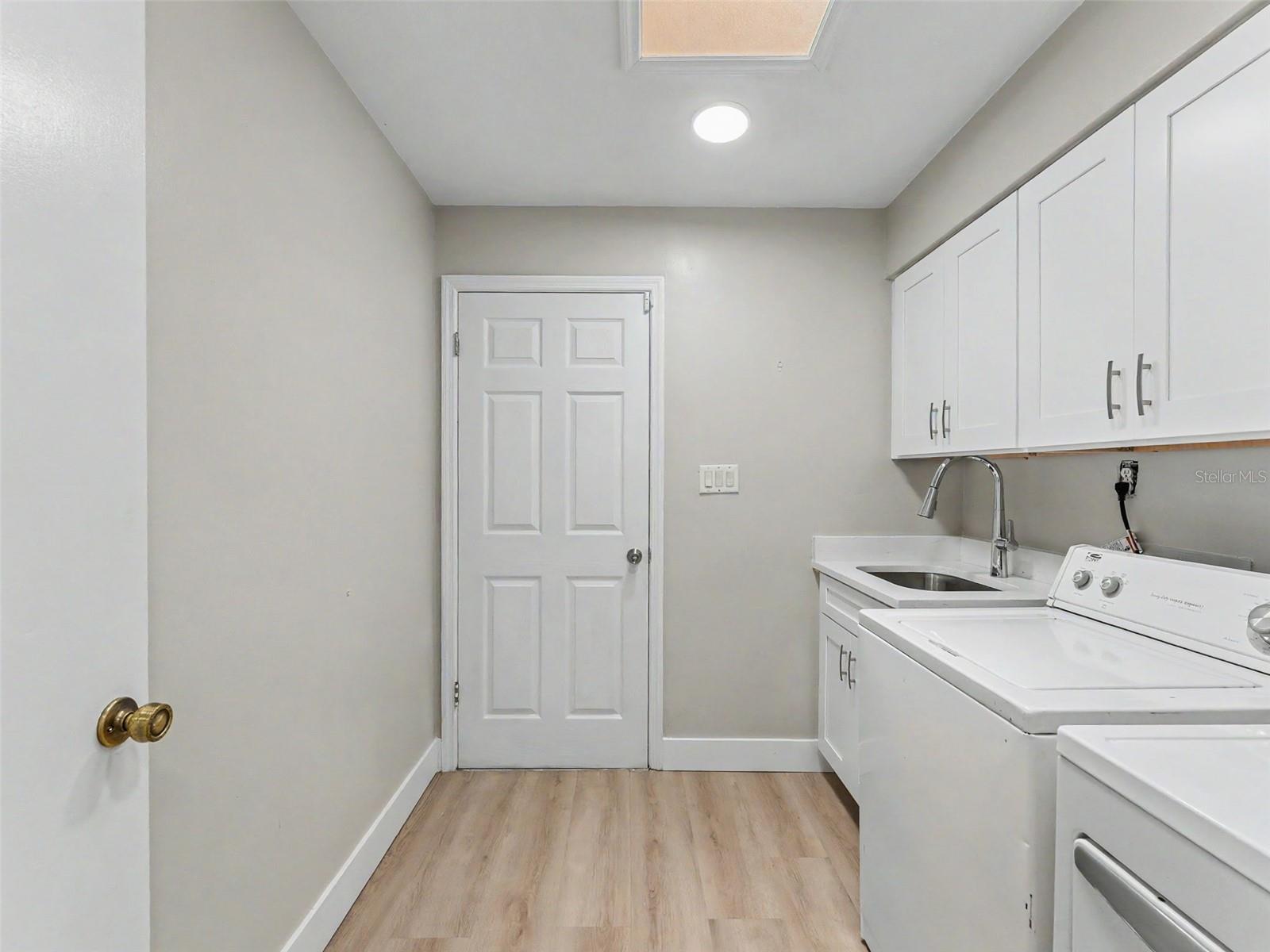 162 W Massachusetts St Property Photo 51