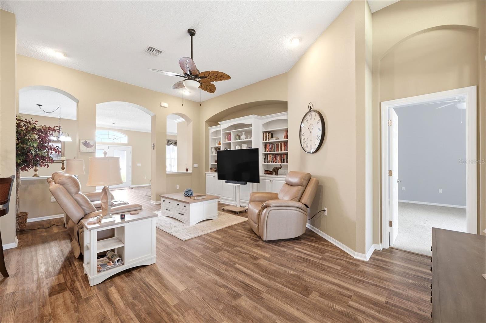 11407 Leeds Dr Property Photo 11