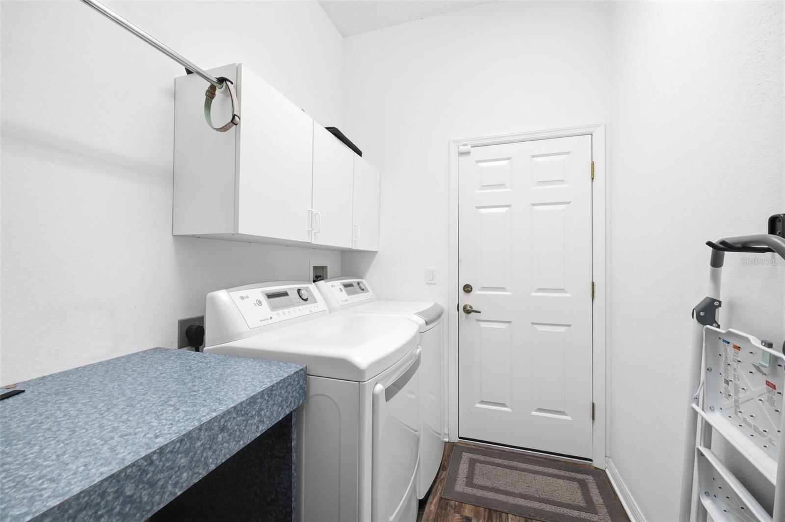 11407 Leeds Dr Property Photo 23