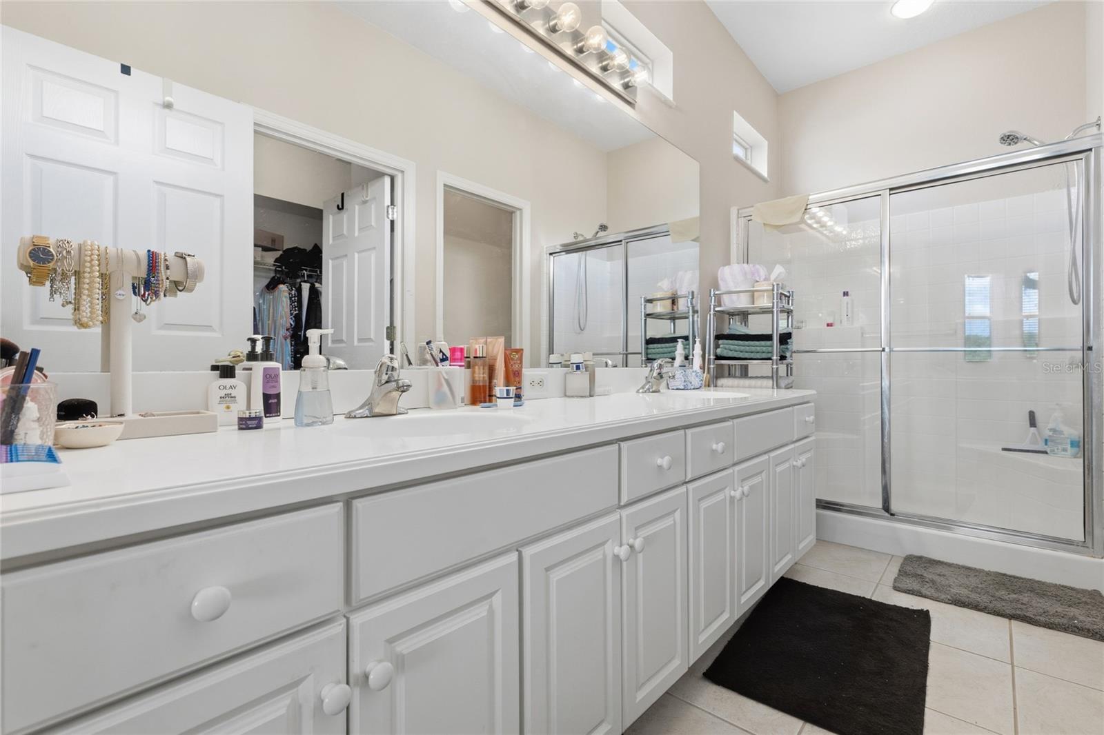 8107 Ponkan Rd Property Photo 9