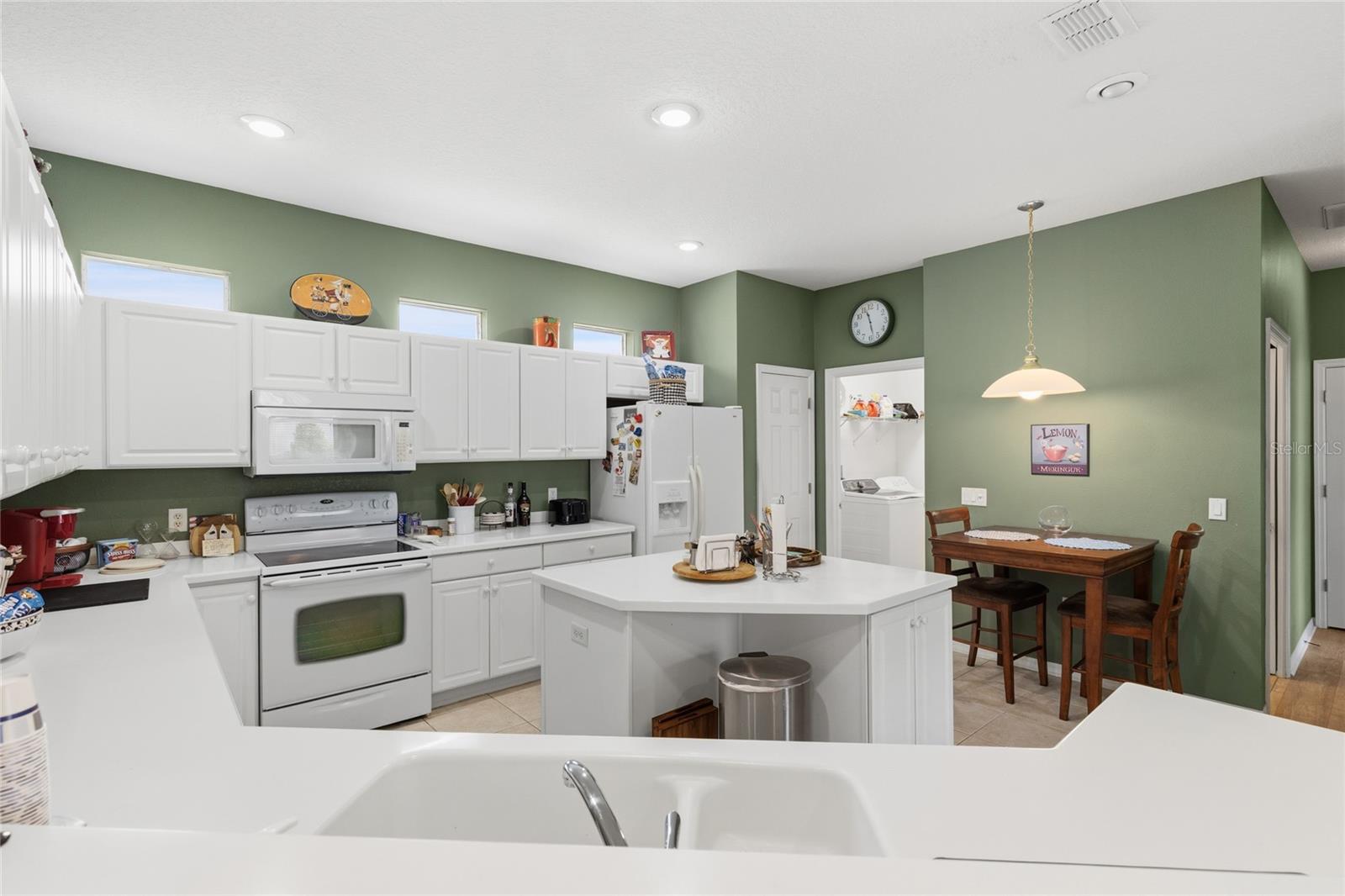 8107 Ponkan Rd Property Photo 19