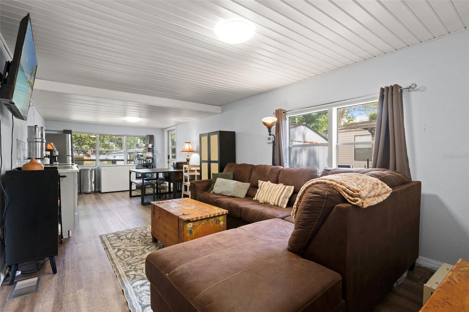 6380 Richard Dr Property Photo 15