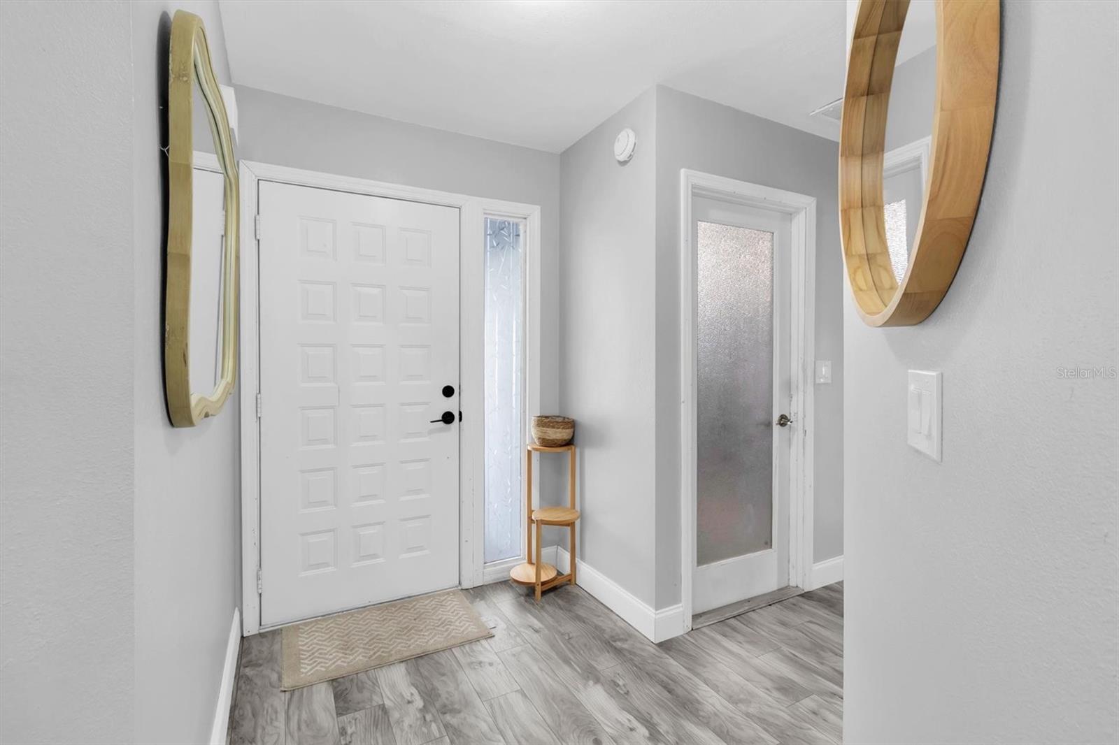 8038 Buttonball Ln Property Photo 3