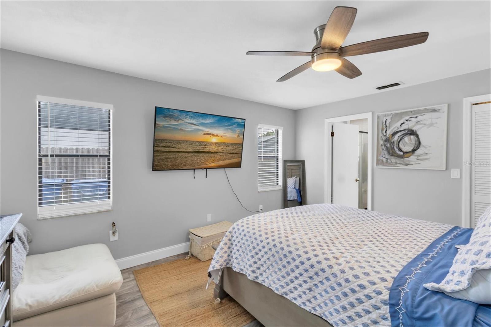 8038 Buttonball Ln Property Photo 12