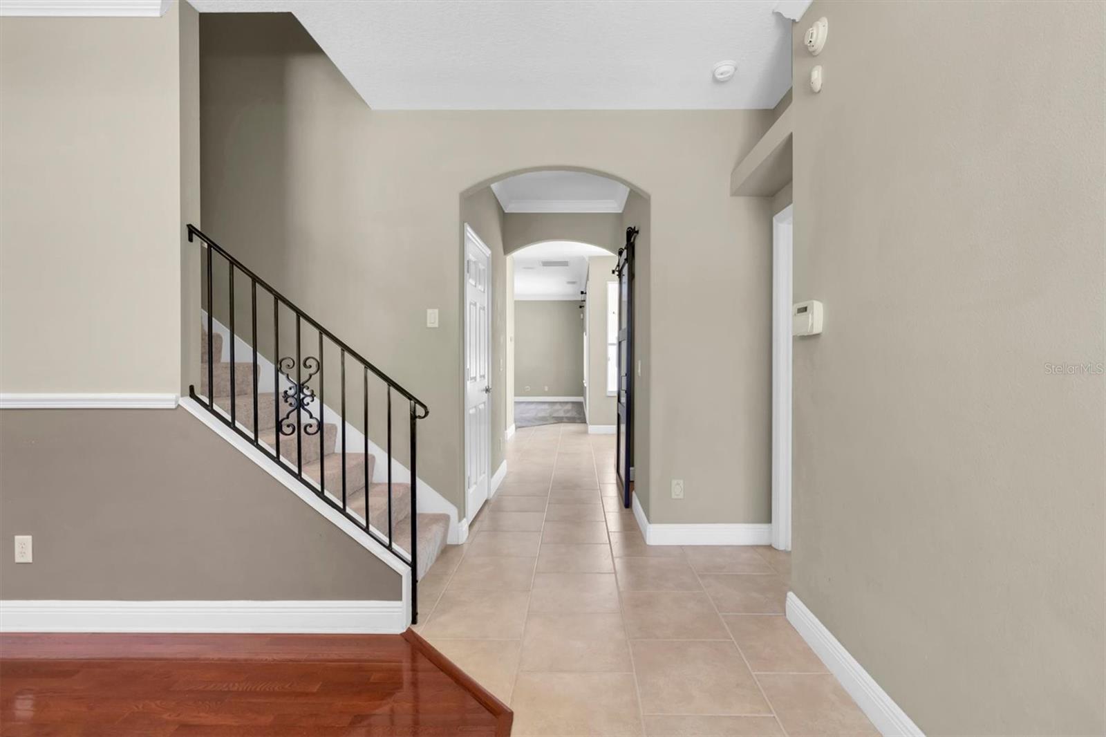 10121 Porch St Property Photo 6
