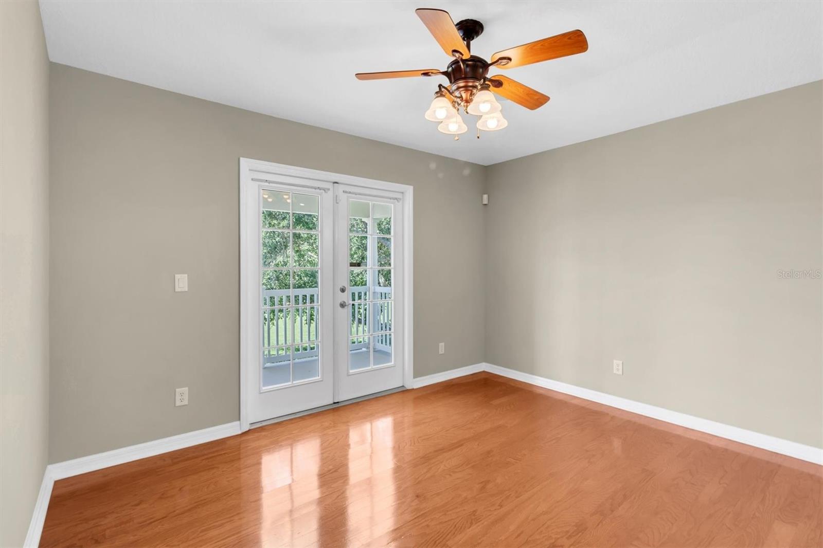 10121 Porch St Property Photo 31