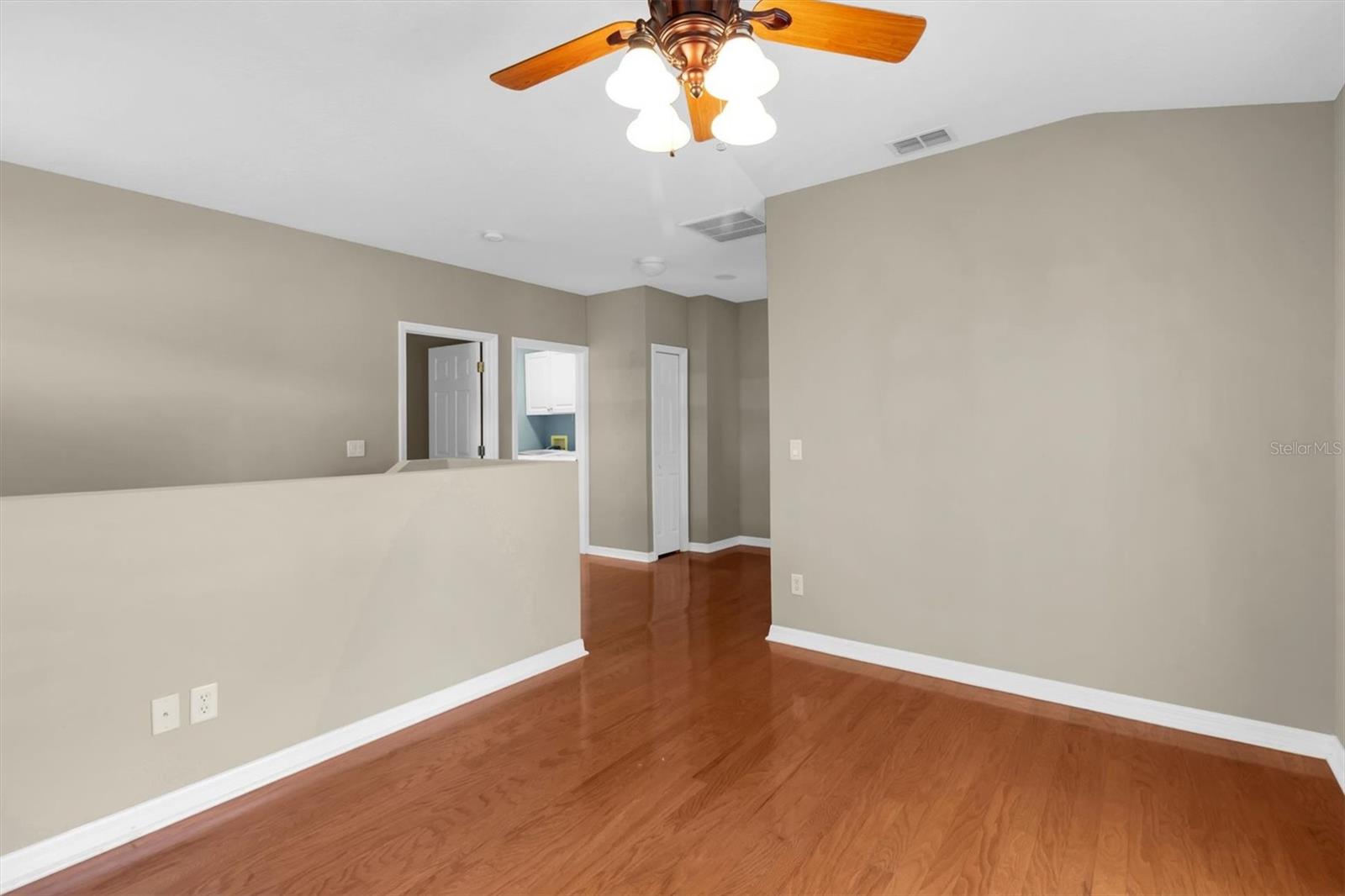 10121 Porch St Property Photo 32