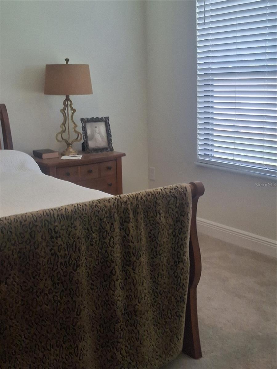 12618 Vander Way Property Photo 8