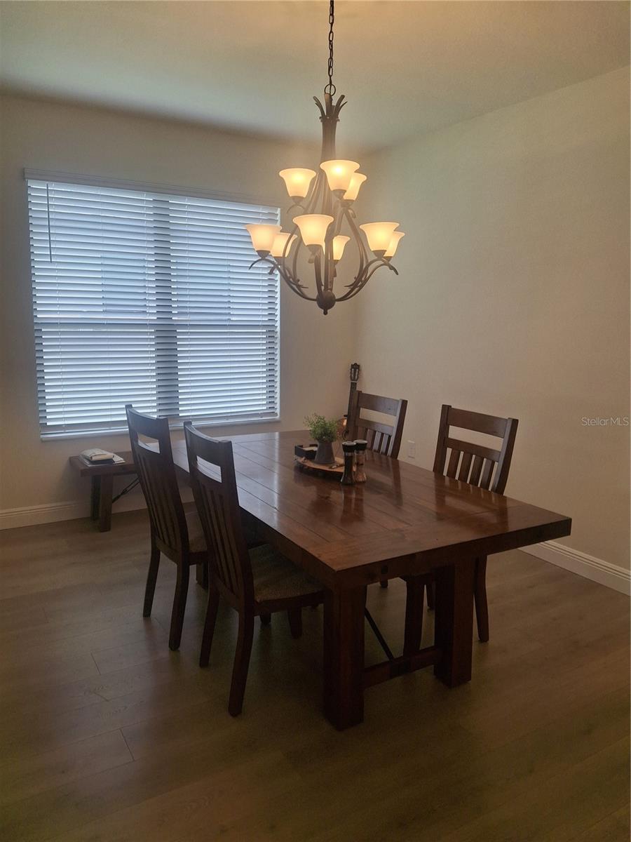 12618 Vander Way Property Photo 11