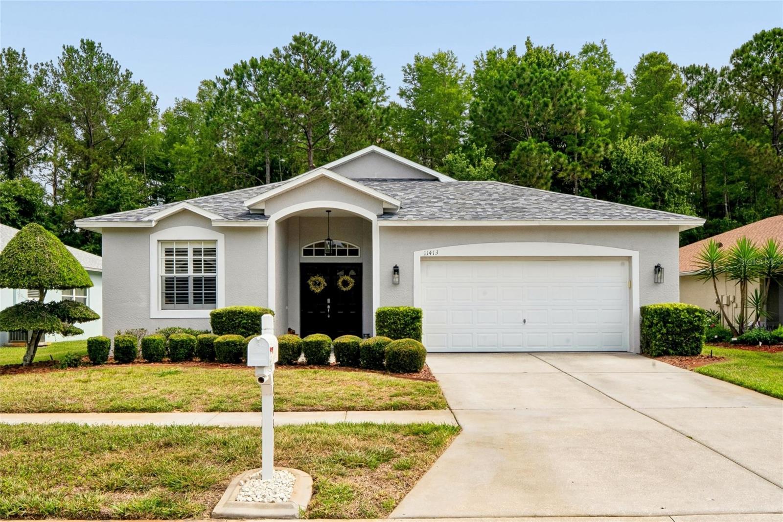 11413 BLOOMINGTON CT