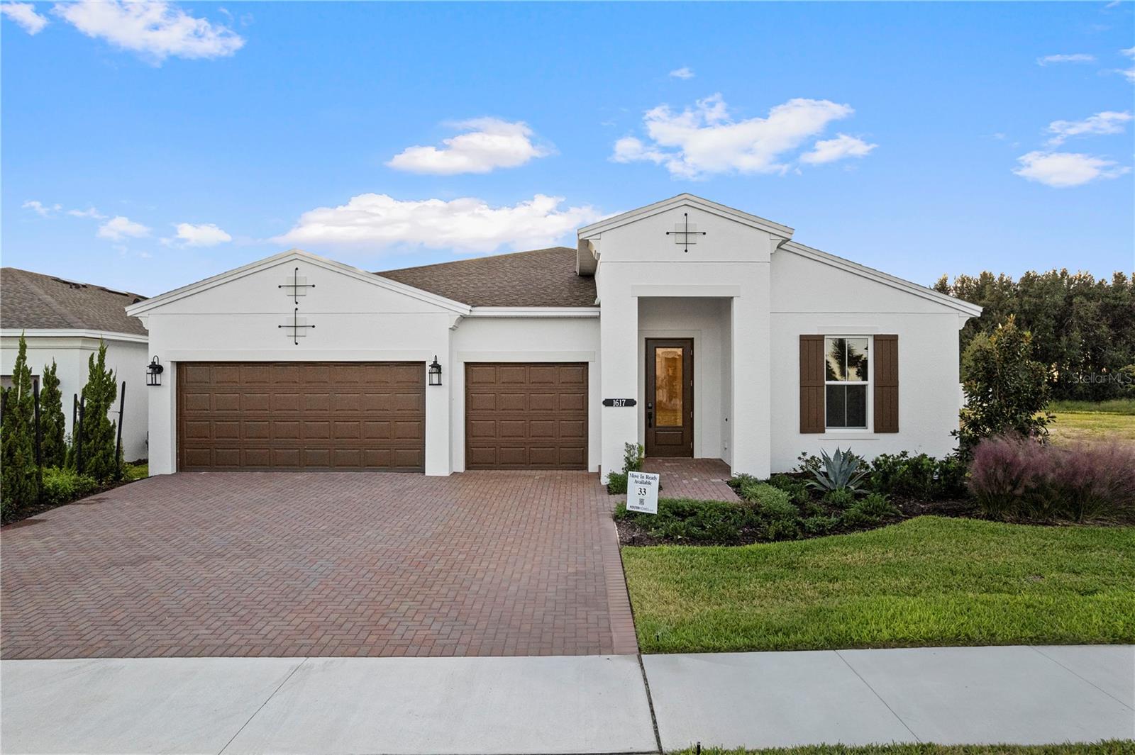 1617 Bellagio Loop Property Photo 1