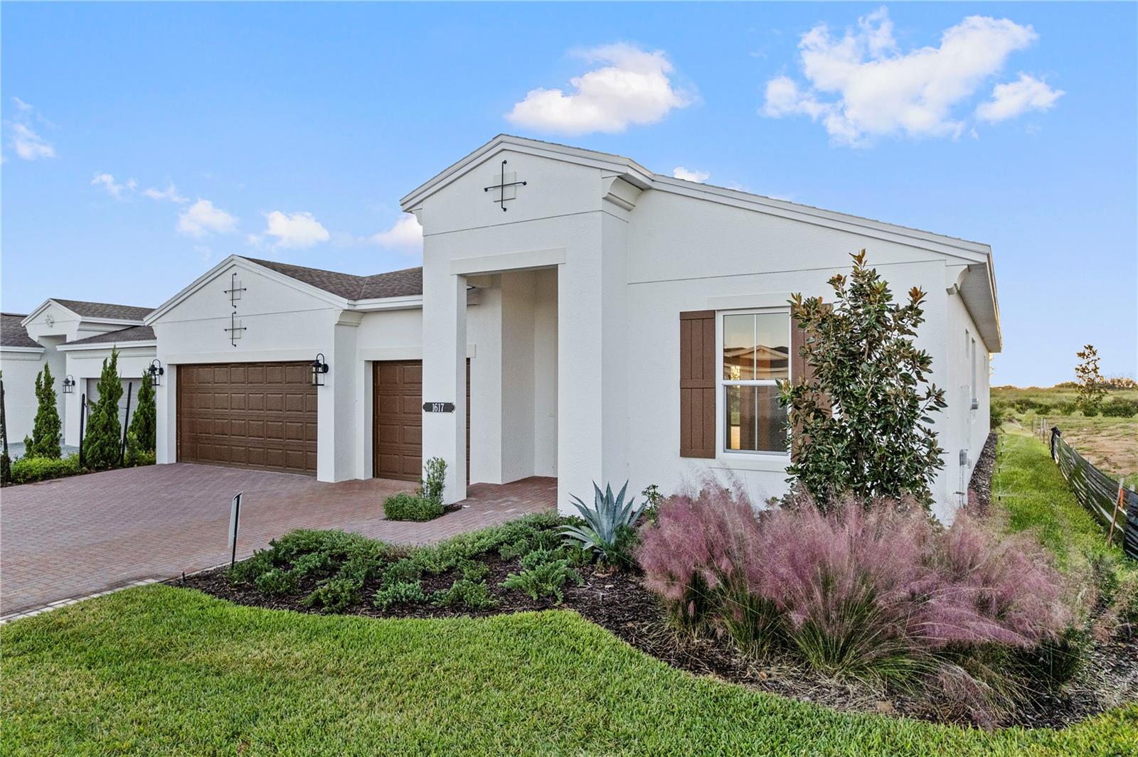 1617 Bellagio Loop Property Photo 25