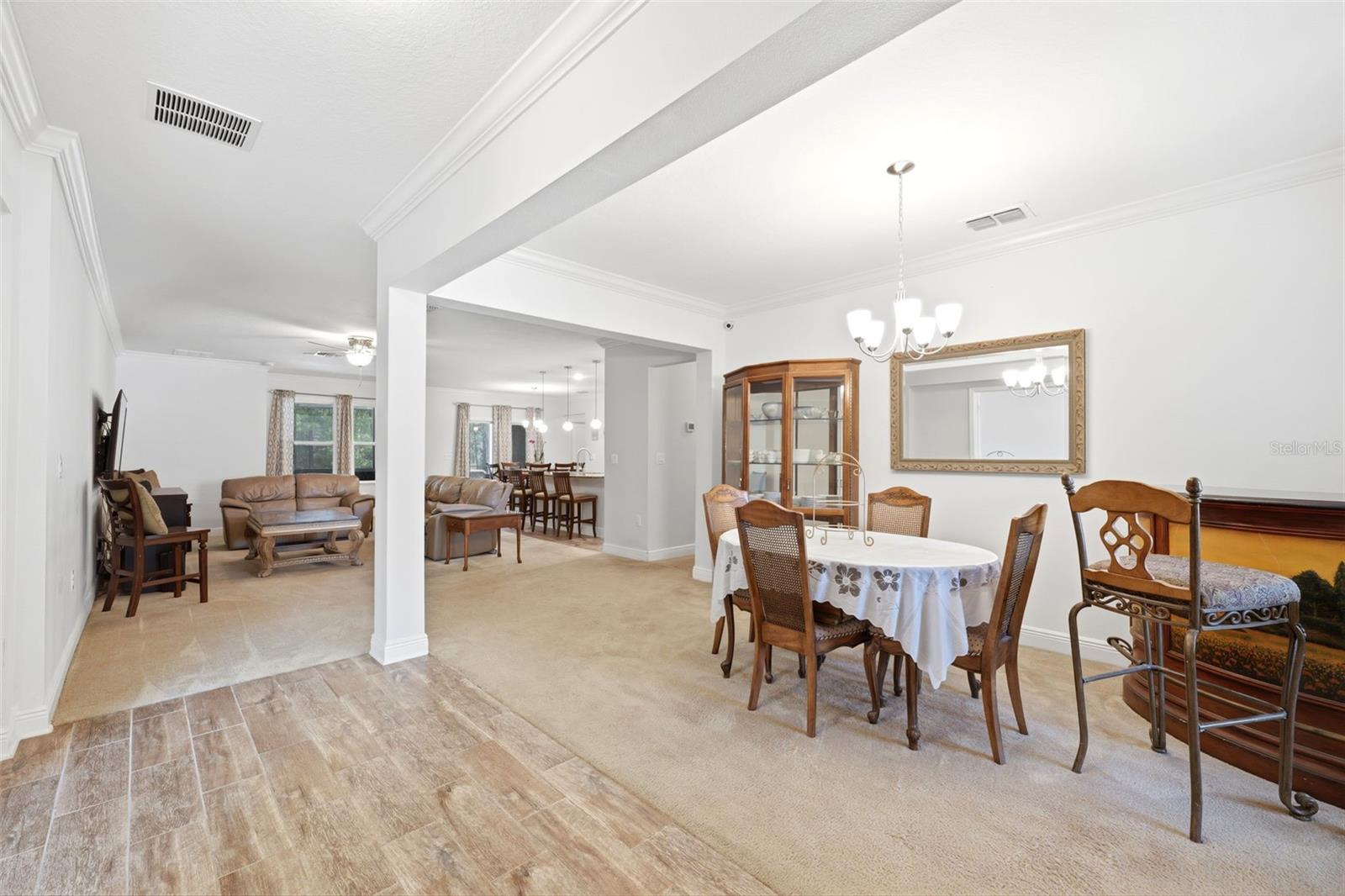 18296 Maberly Rd Property Photo 8