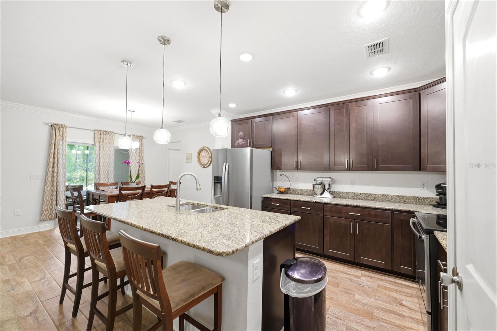 18296 Maberly Rd Property Photo 19