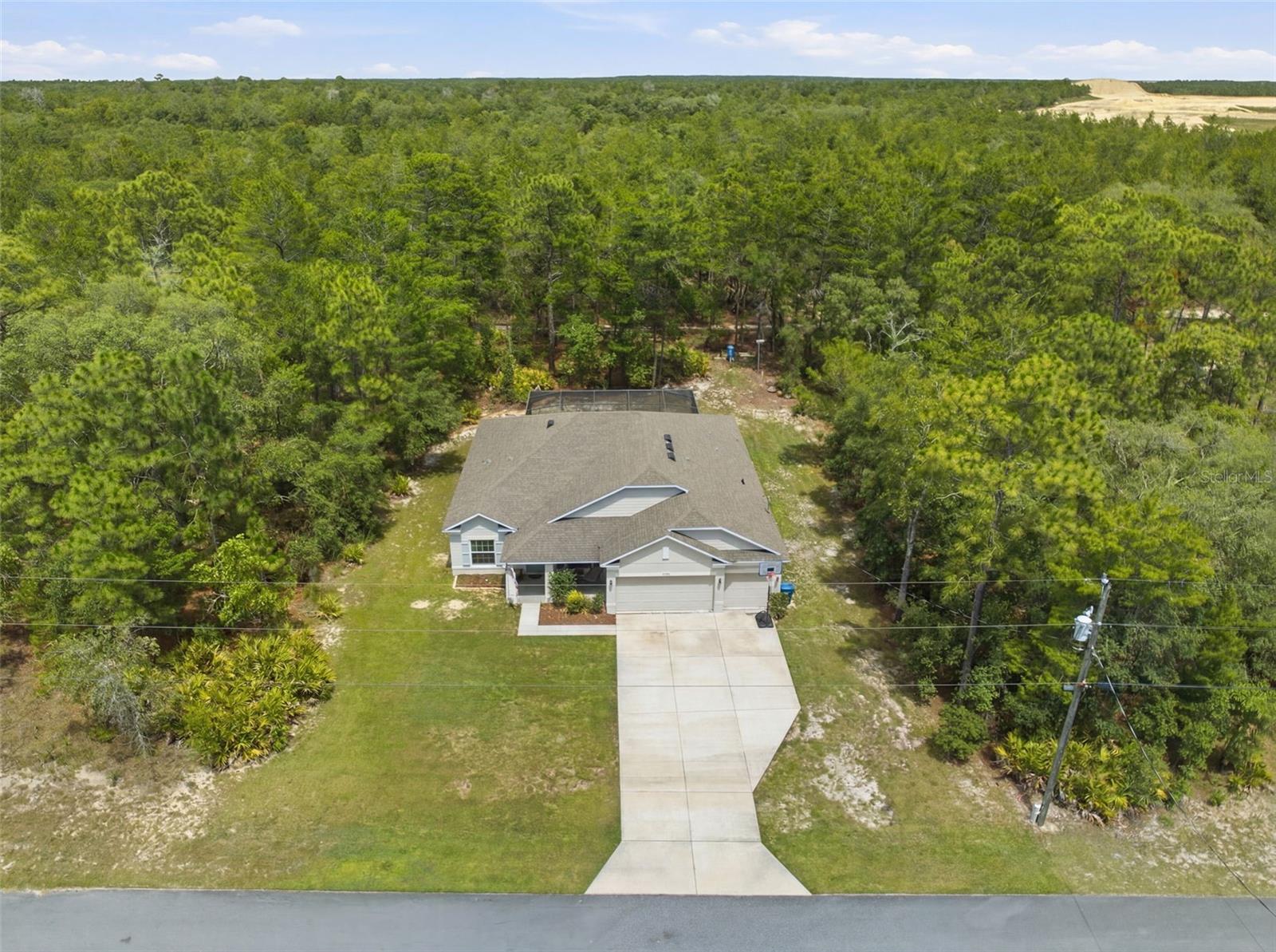 18296 Maberly Rd Property Photo 46