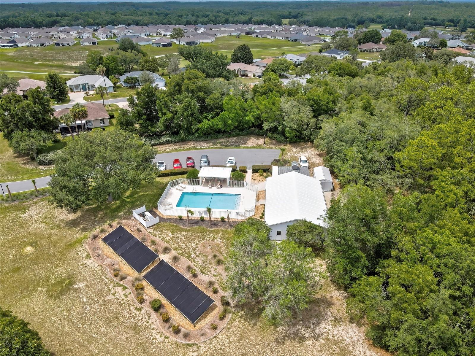 547 W Hillwood Path Property Photo 33