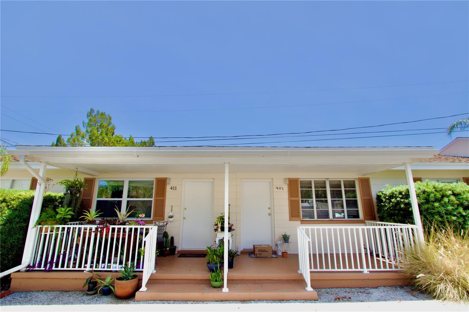 411 Pleasant St Property Photo 8