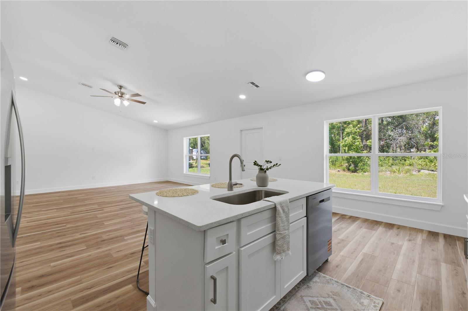 14586 Mocking Wren Rd Property Photo 10
