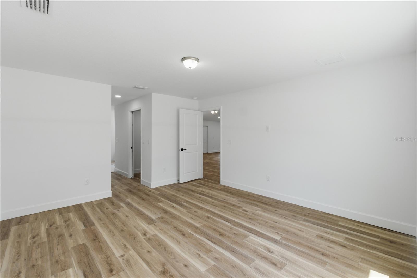 14586 Mocking Wren Rd Property Photo 25