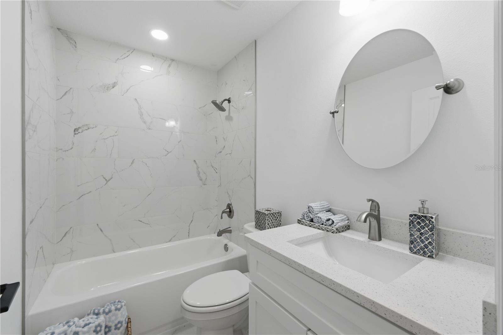 14586 Mocking Wren Rd Property Photo 34