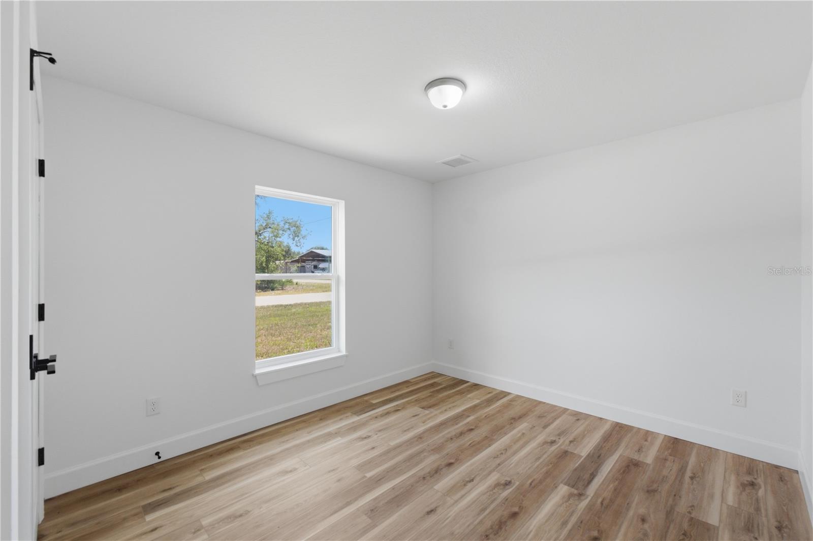 14586 Mocking Wren Rd Property Photo 36