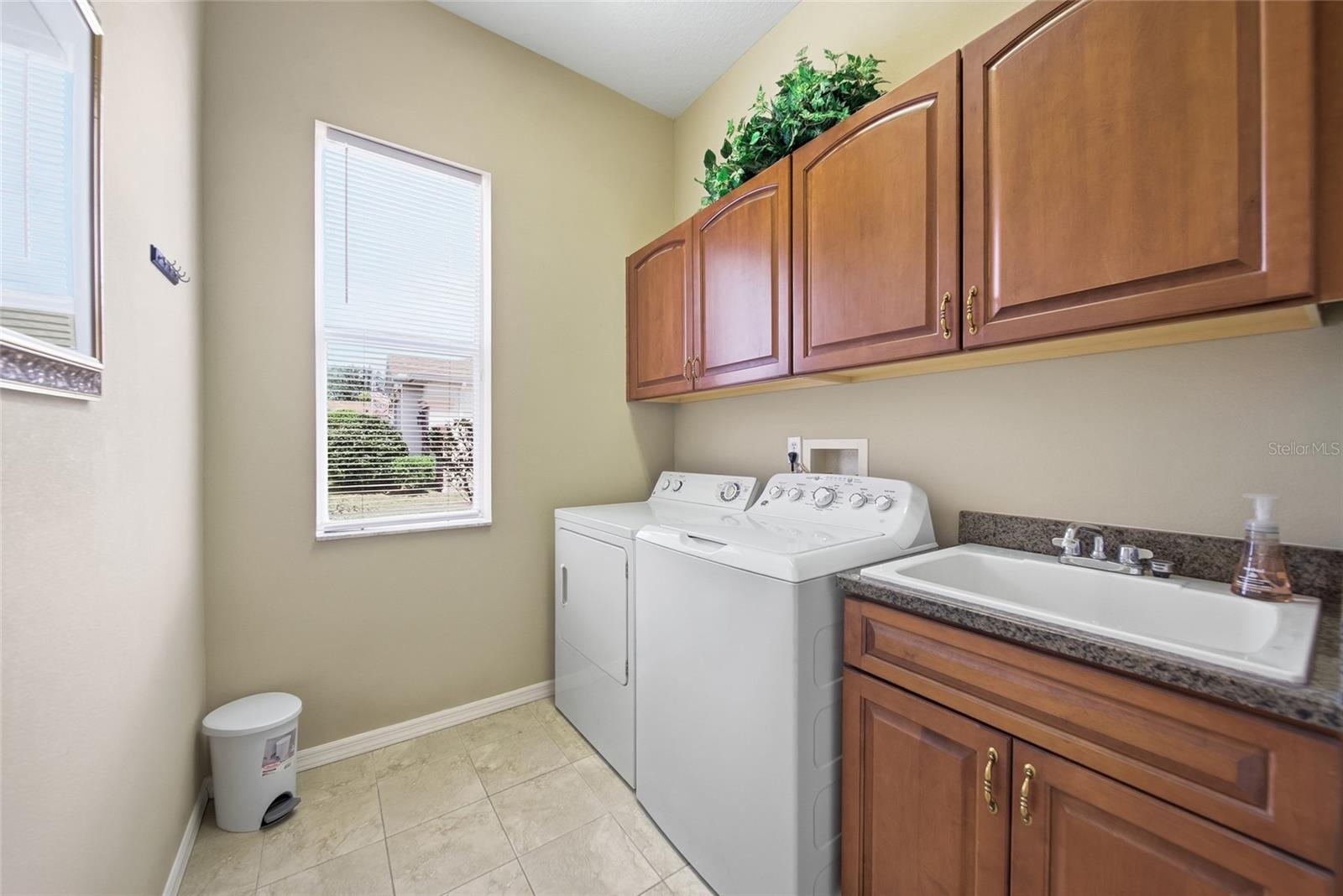 13038 Pastore Ct Property Photo 15