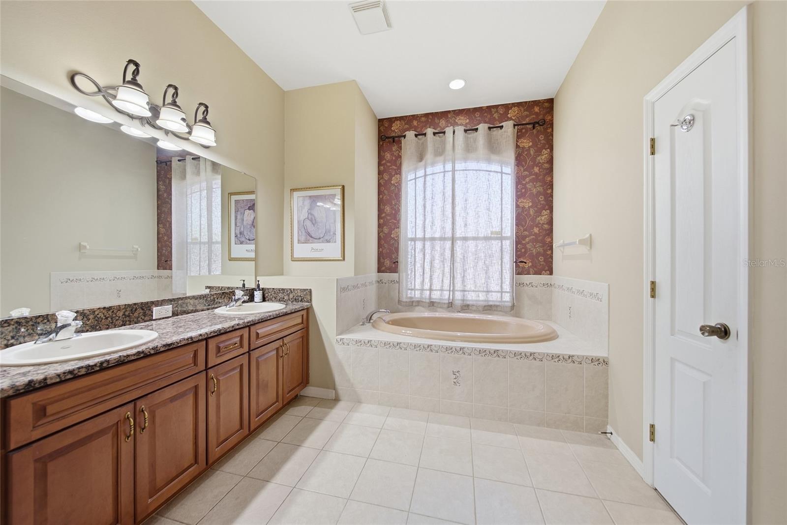 13038 Pastore Ct Property Photo 22