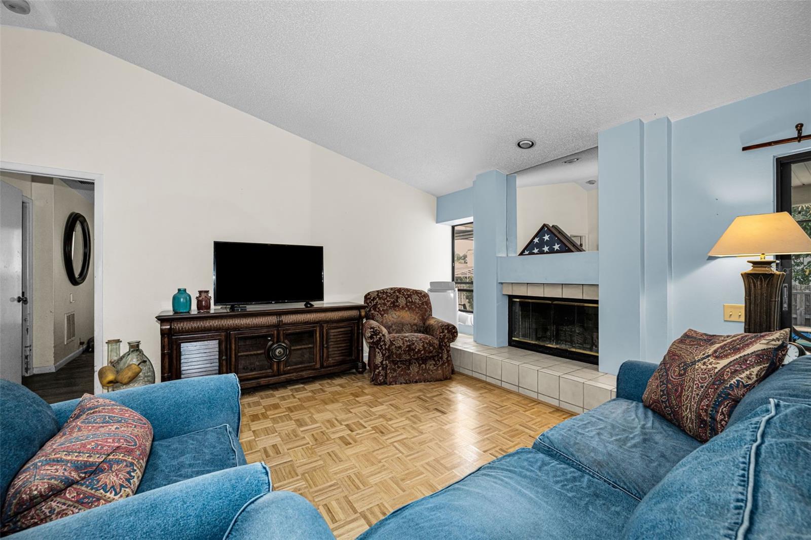 3114 Summervale Dr Property Photo 6