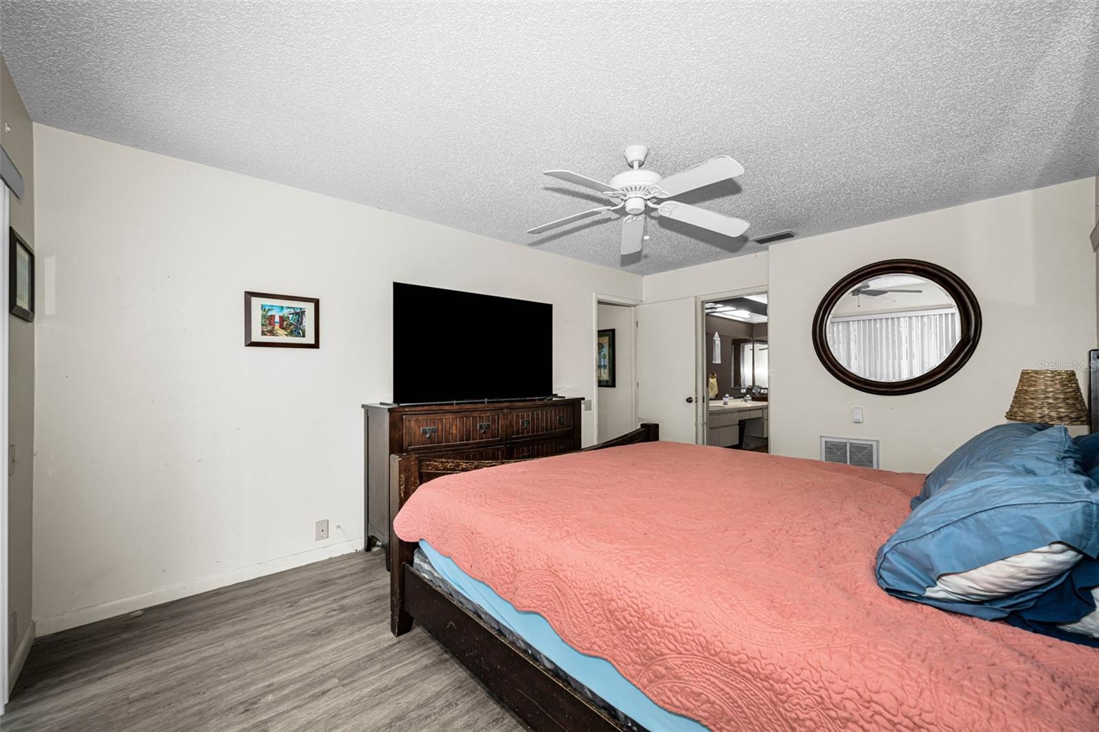 3114 Summervale Dr Property Photo 22
