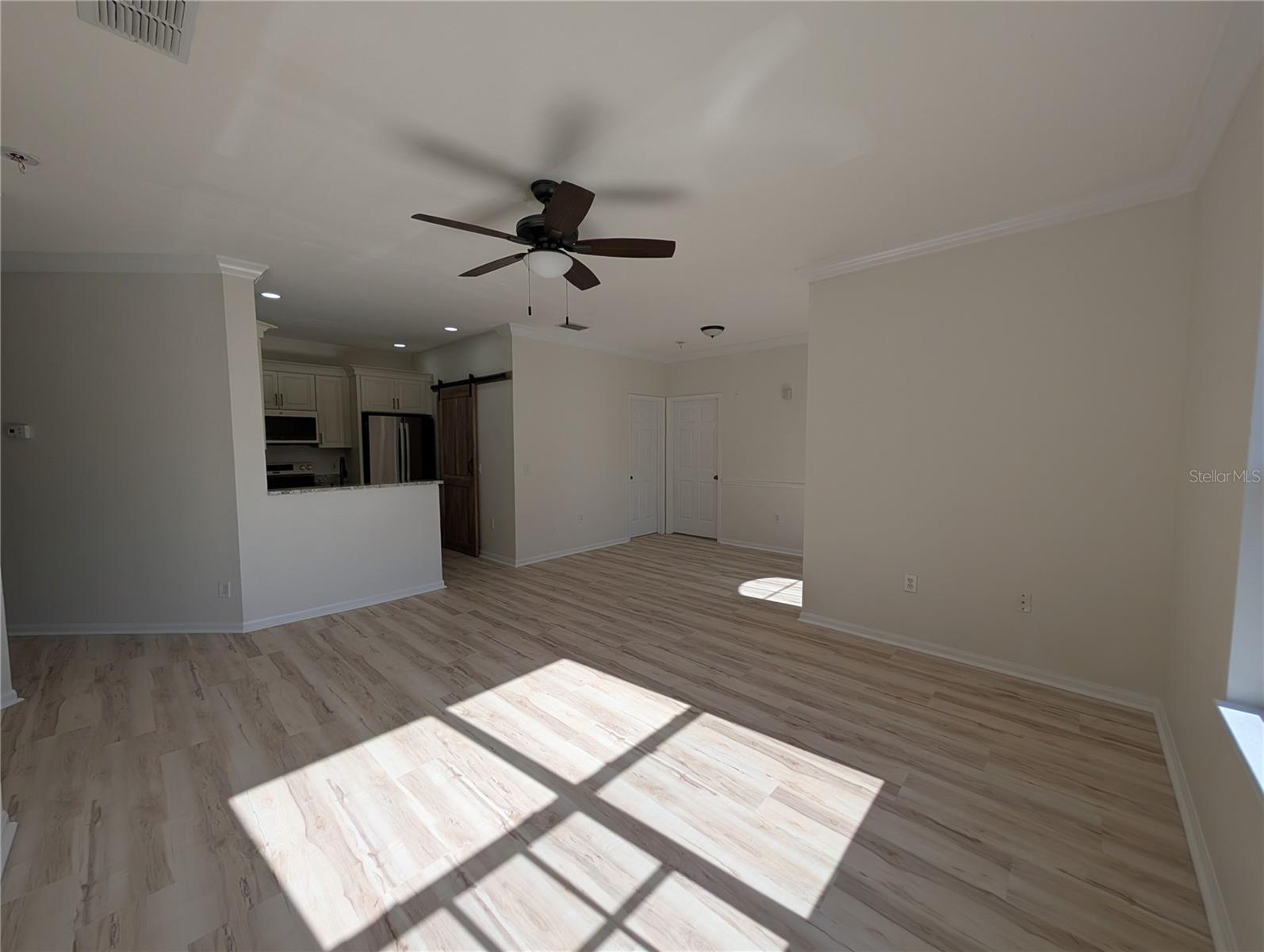 2107 Portofino Pl #30-302 Property Photo 2