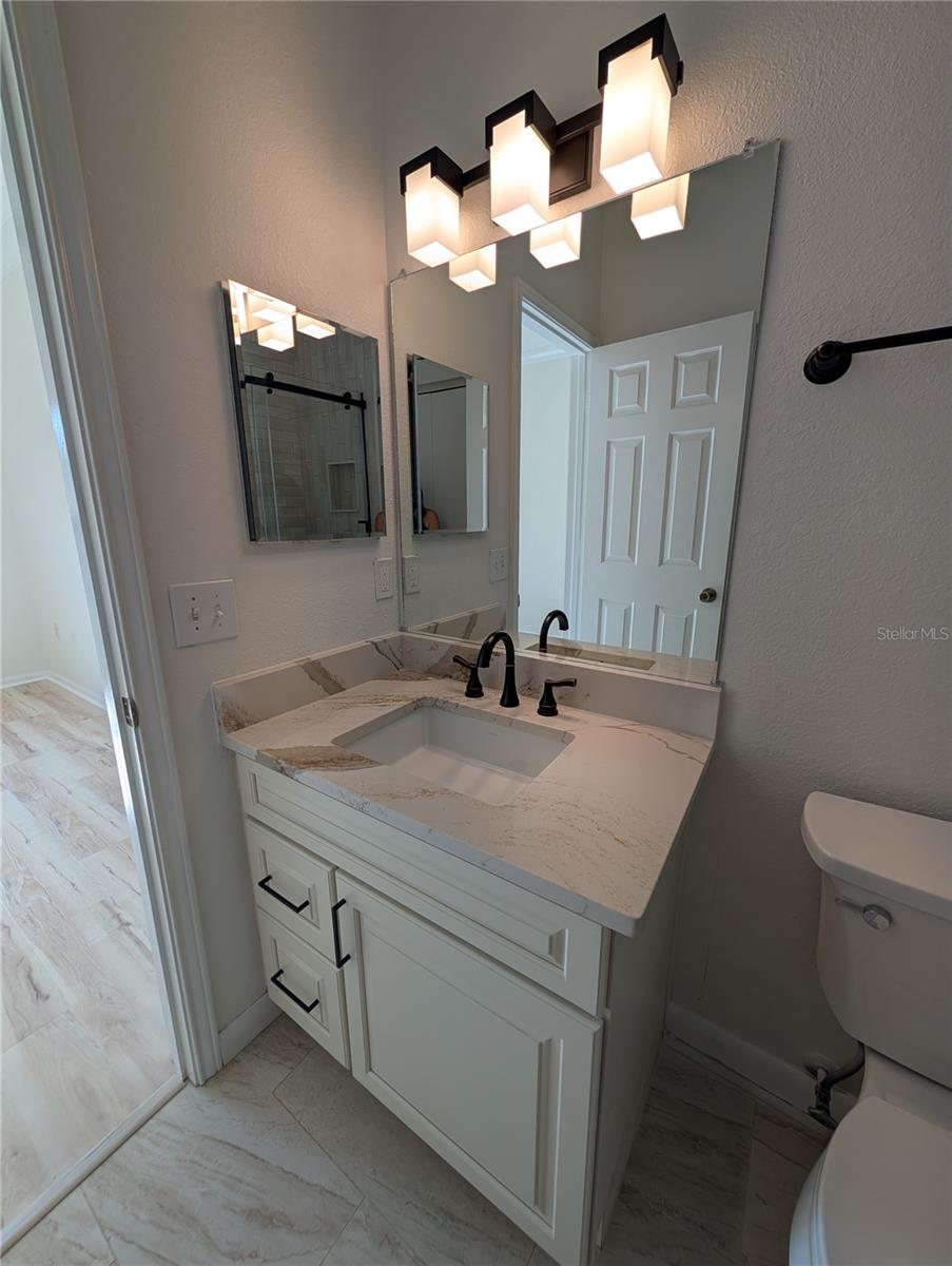 2107 Portofino Pl #30-302 Property Photo 30