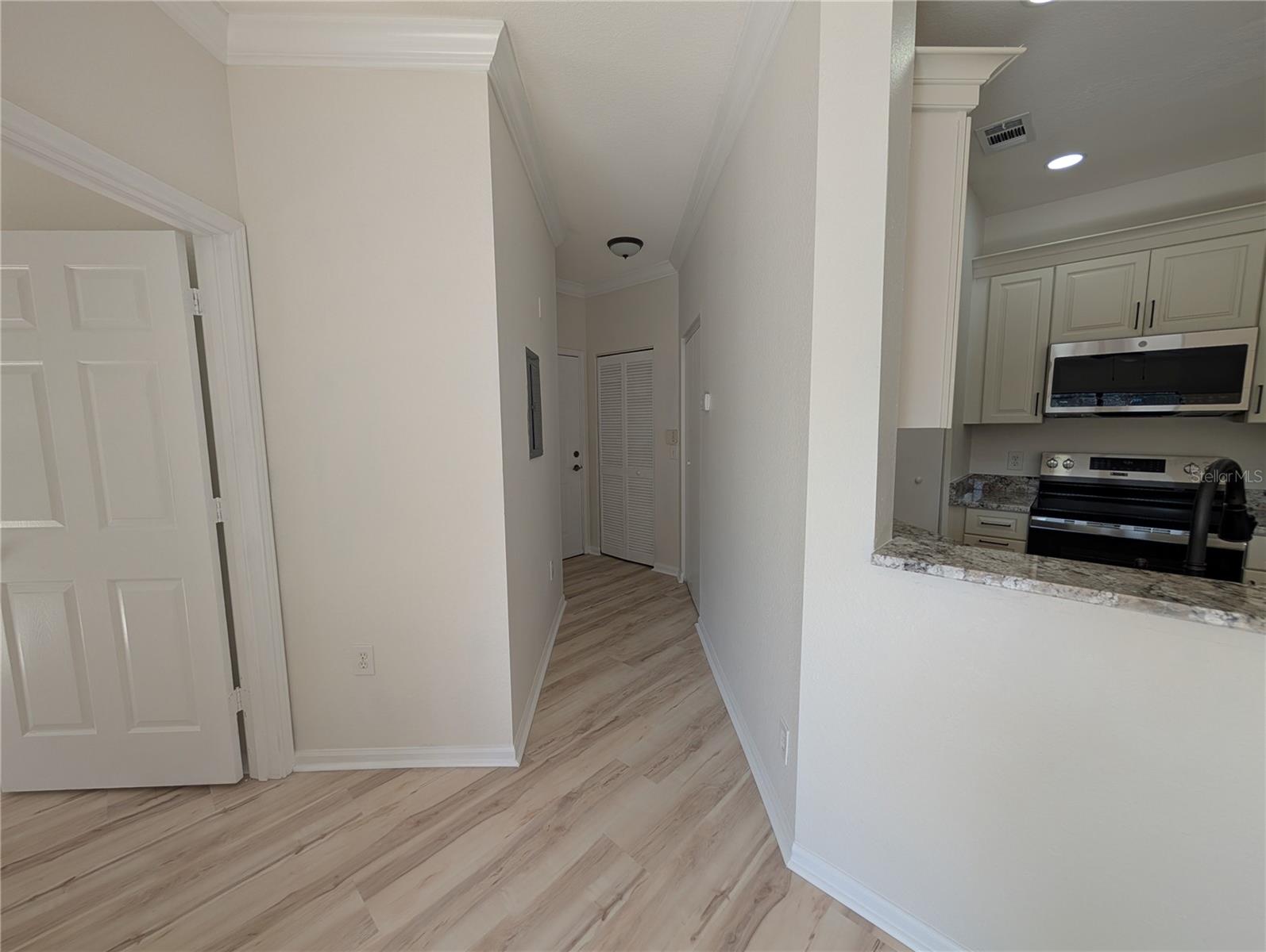 2107 Portofino Pl #30-302 Property Photo 31