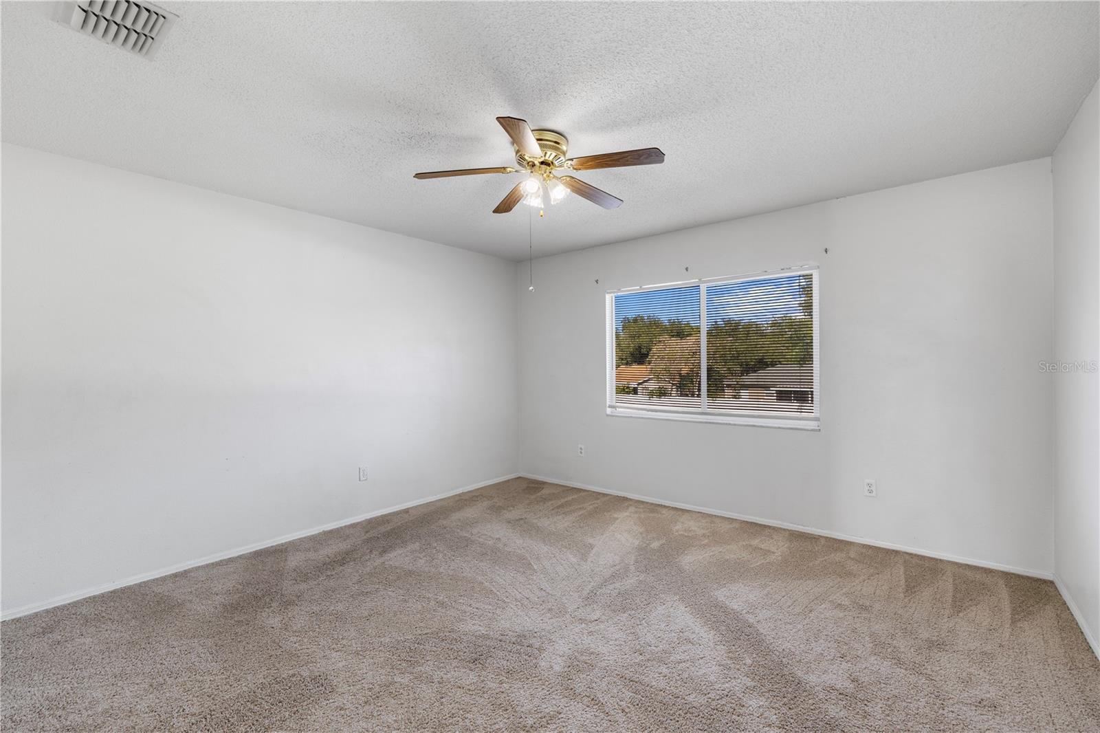1907 Fluorshire Dr Property Photo 28
