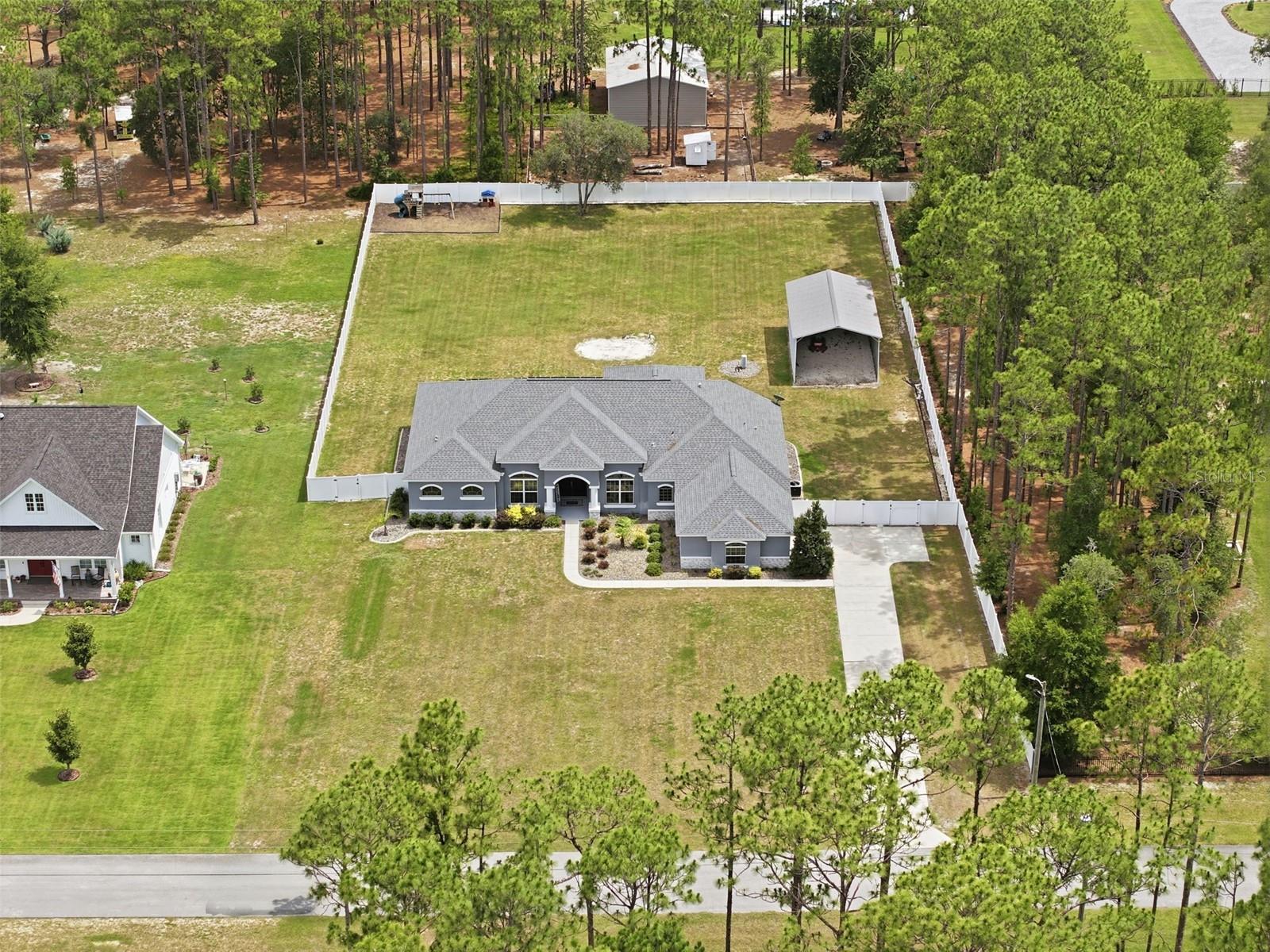 4743 Jumper Loop Property Photo 1