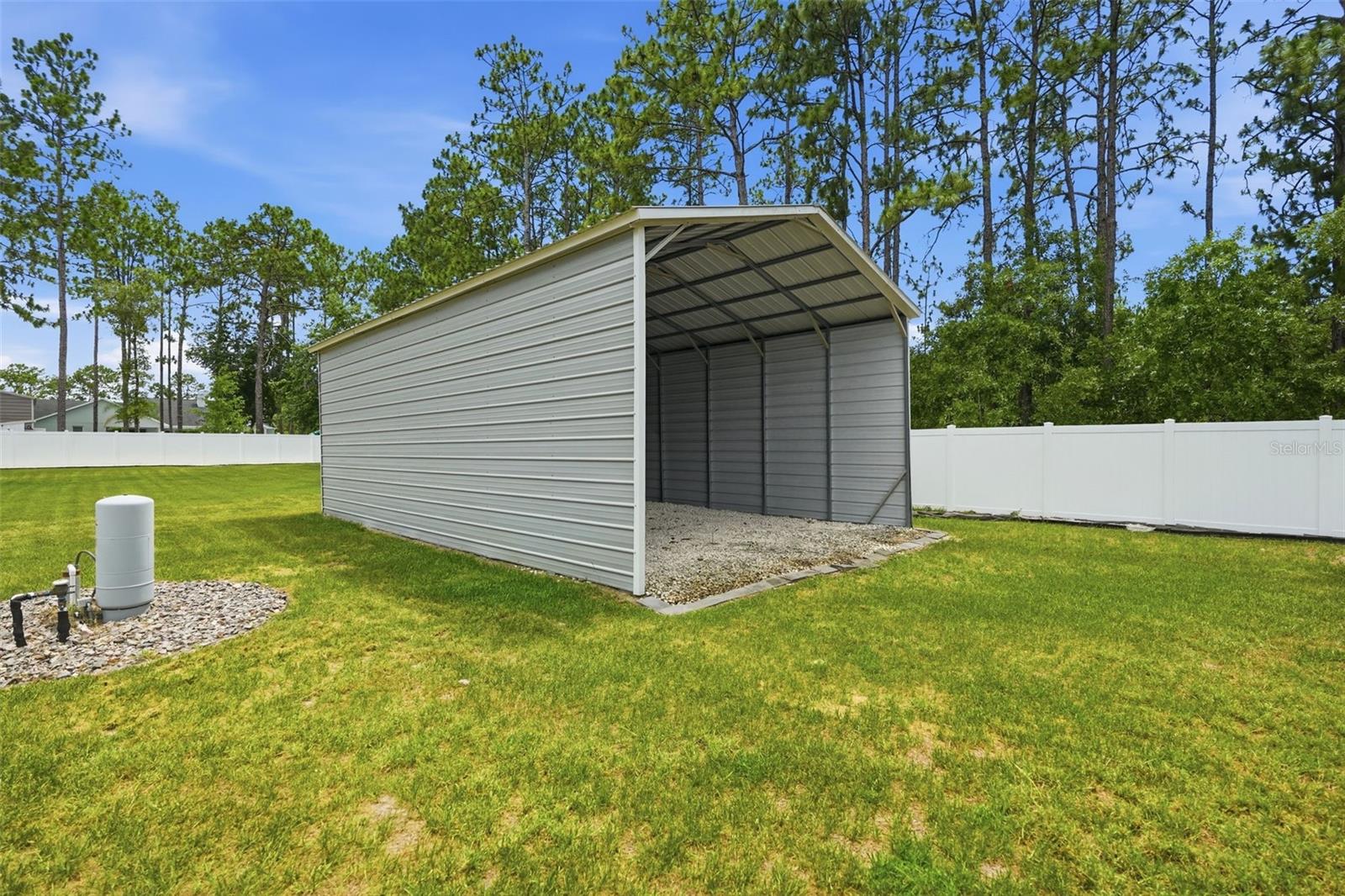 4743 Jumper Loop Property Photo 3