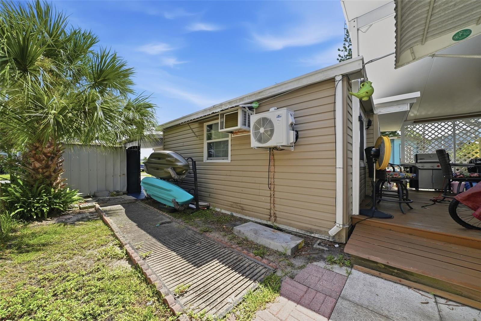 6439 Tower Dr Property Photo 24