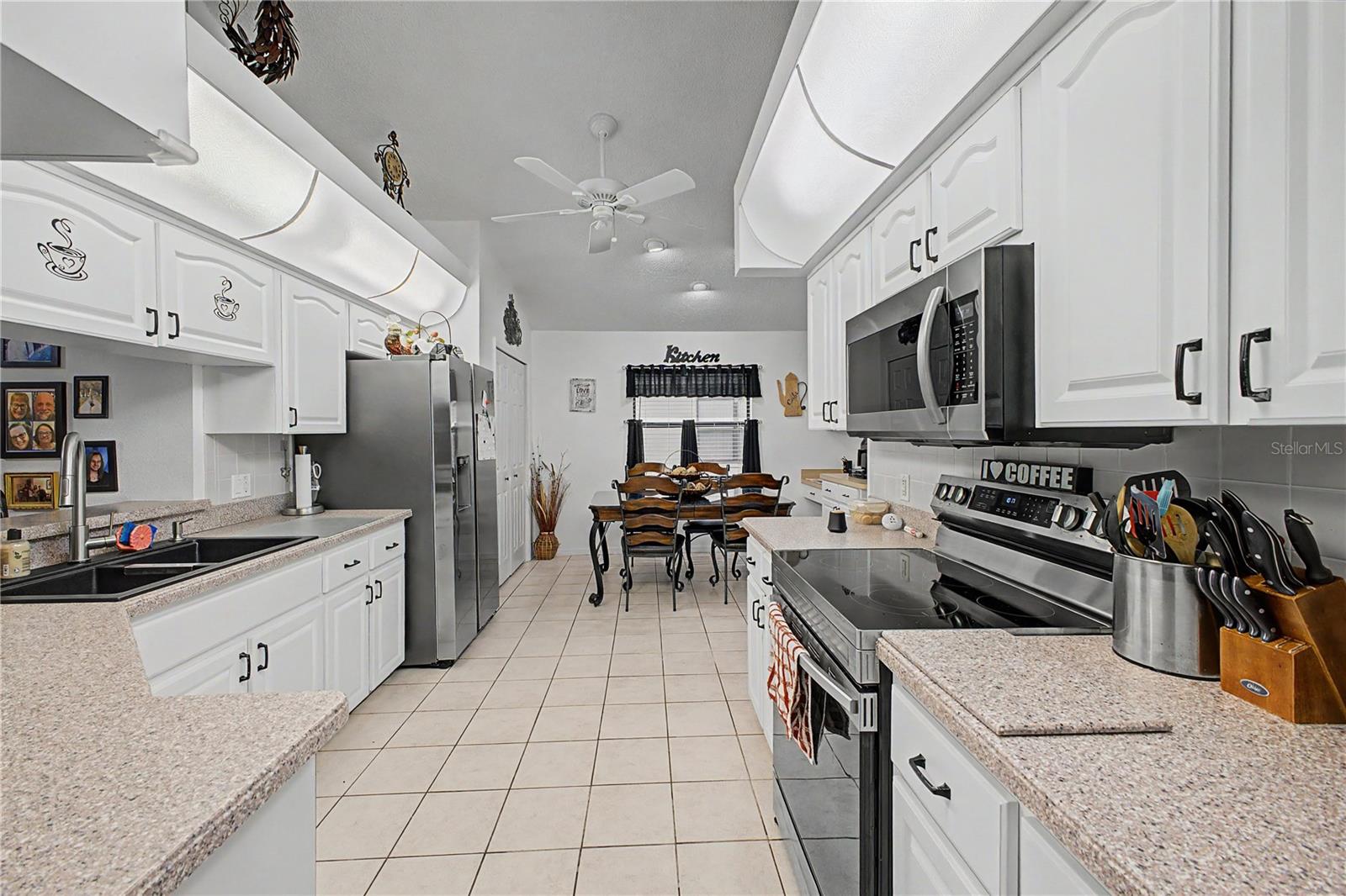 11408 Deercroft Ct Property Photo 10
