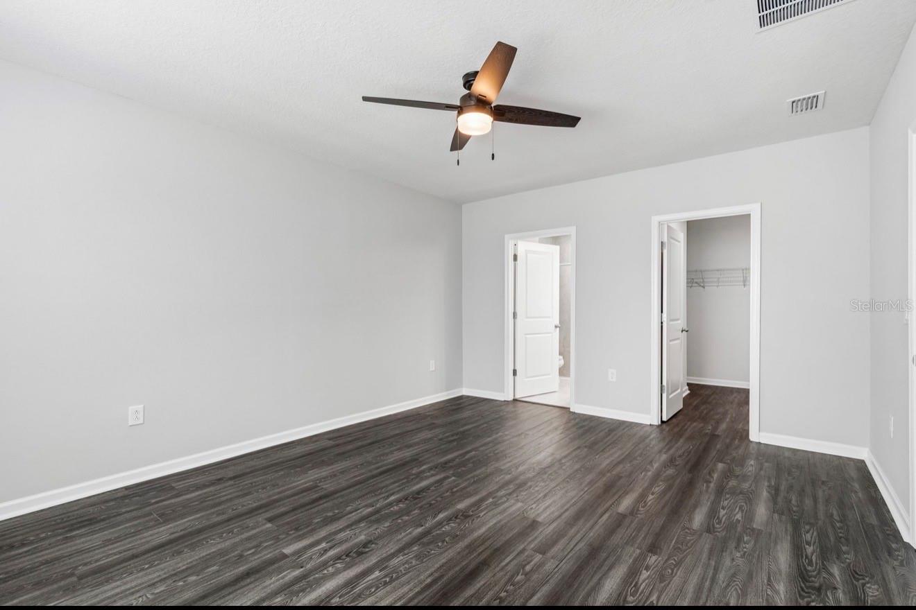 18307 Turning Leaf Cir Property Photo 12