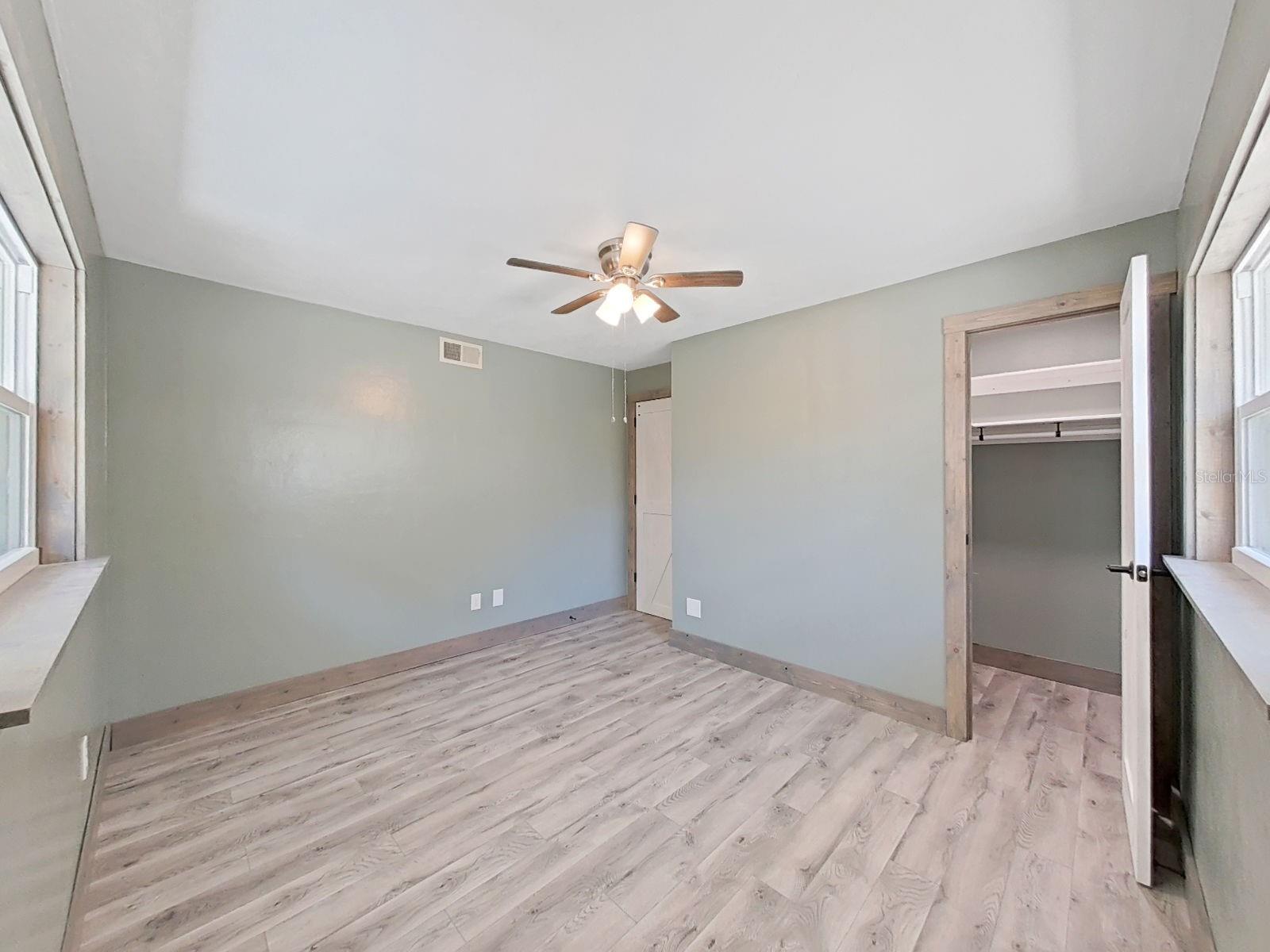 5 N Keystone Dr Property Photo 36