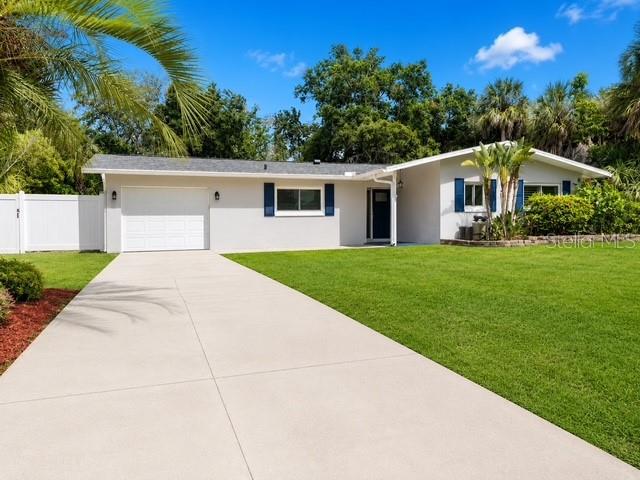 103 CARLYLE DR
