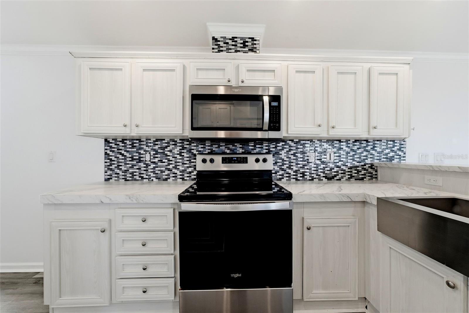 6310 Tower Dr Property Photo 10