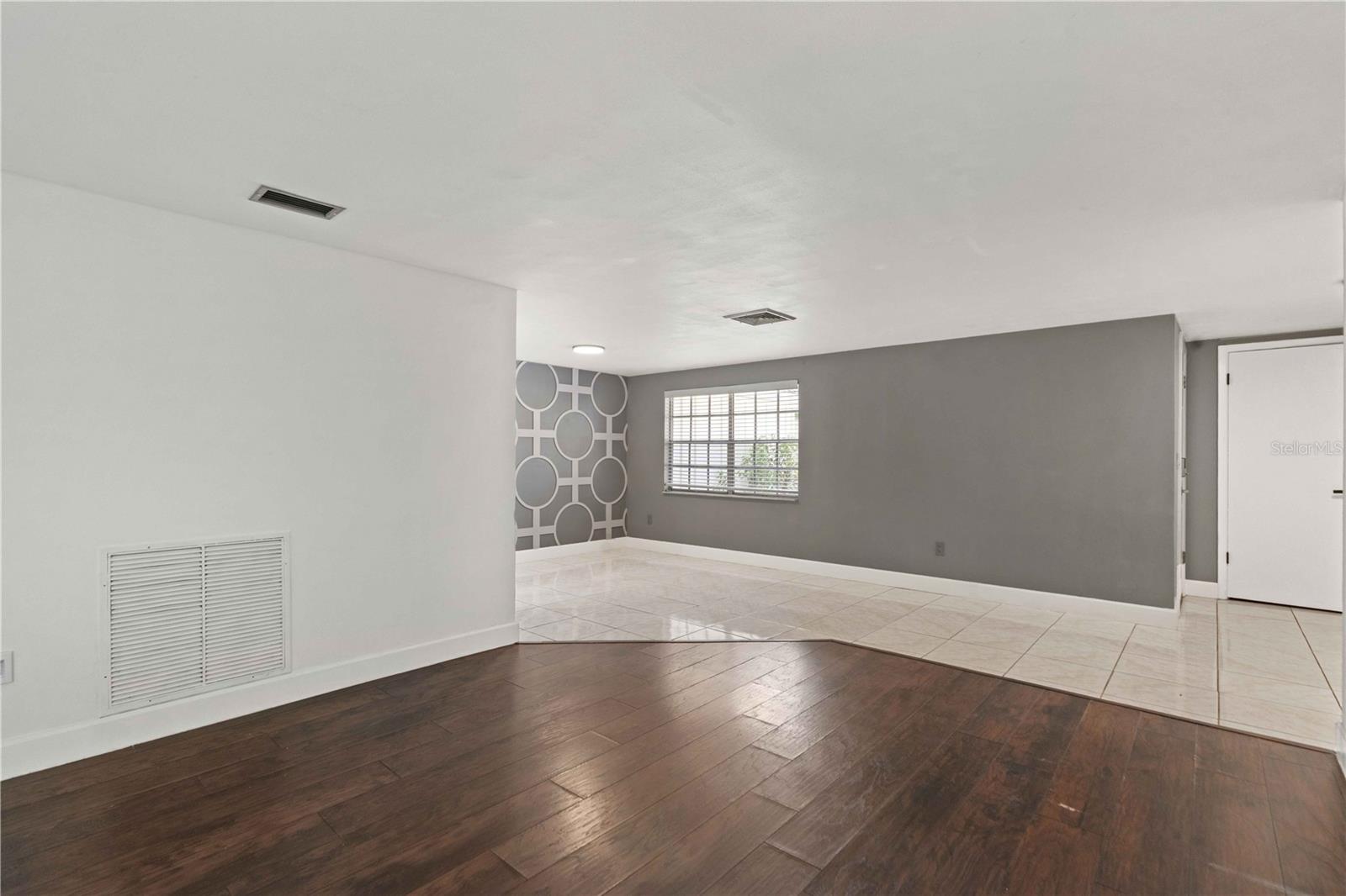 8517 Sunflower Ln Property Photo 12