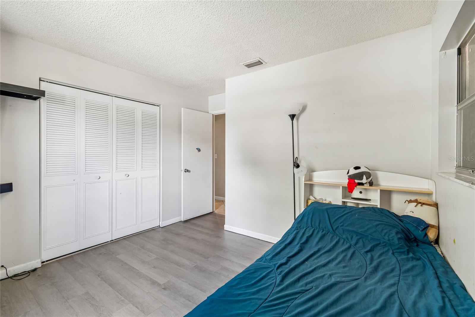 9473 Bayside Ct Property Photo 11