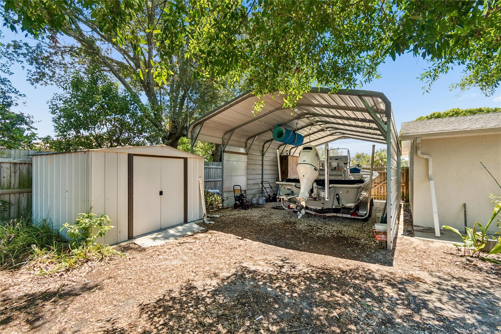 9473 Bayside Ct Property Photo 15