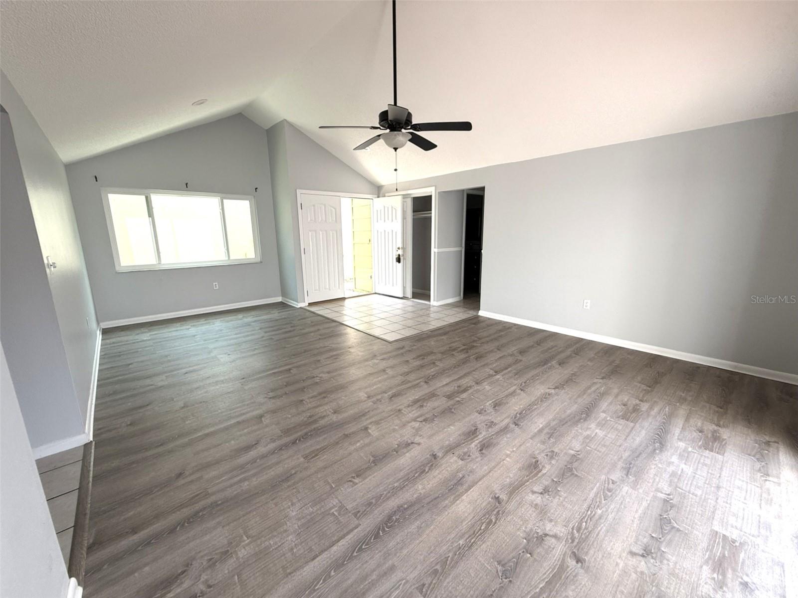 12905 Settlers Dr Property Photo 6