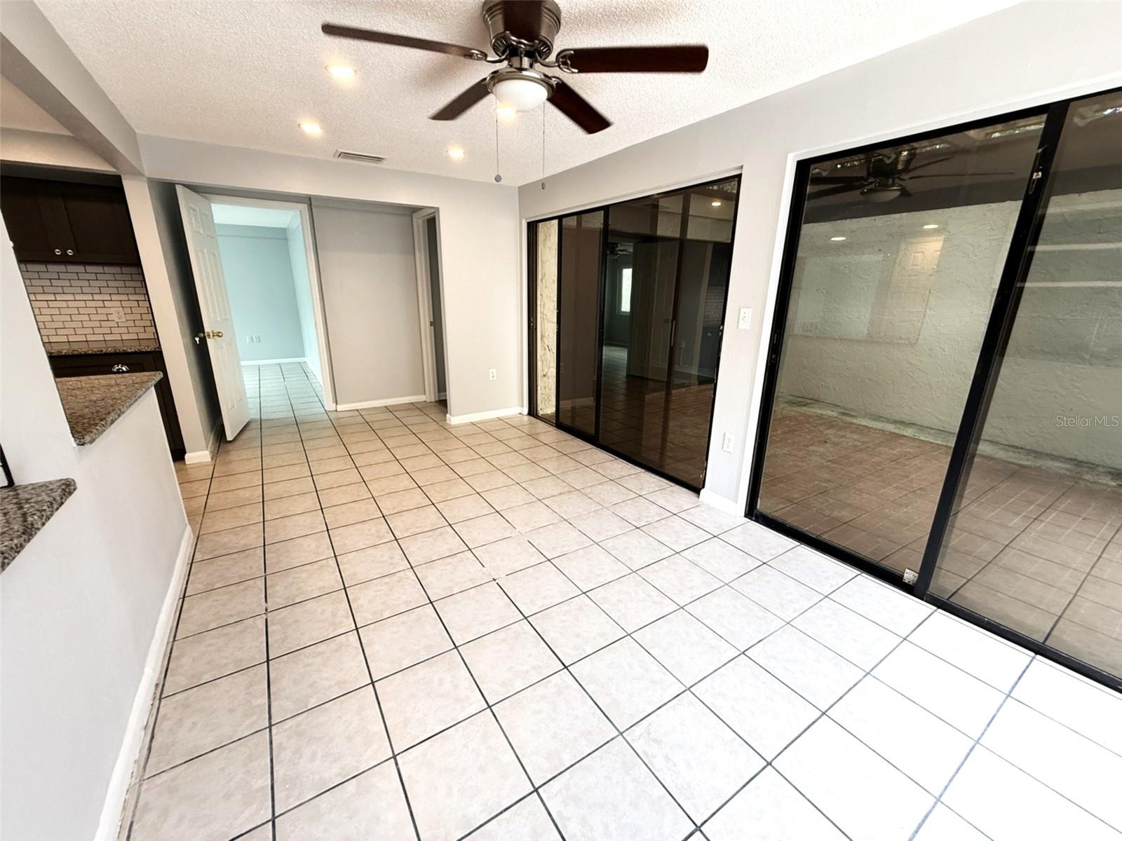12905 Settlers Dr Property Photo 14