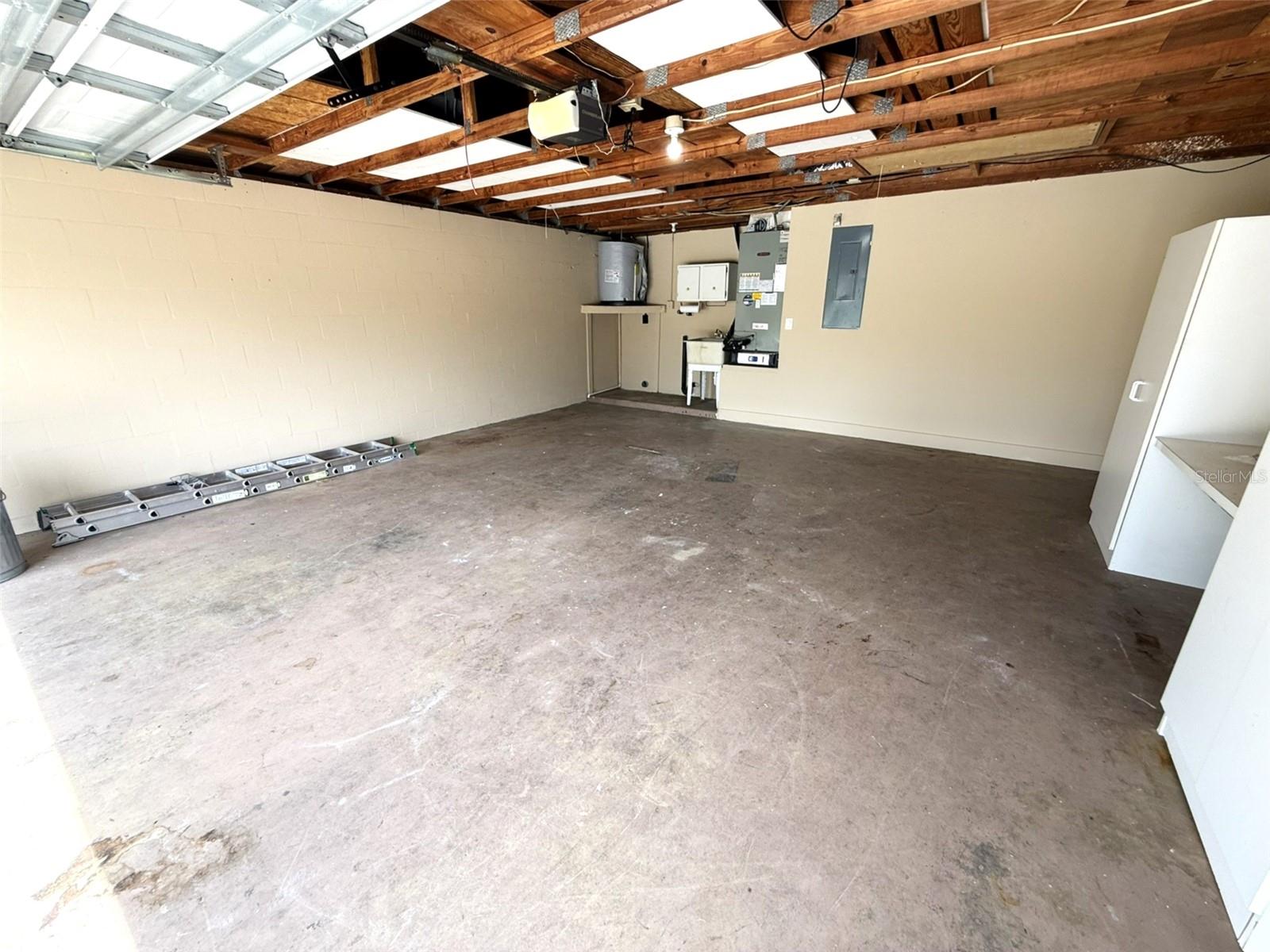12905 Settlers Dr Property Photo 29