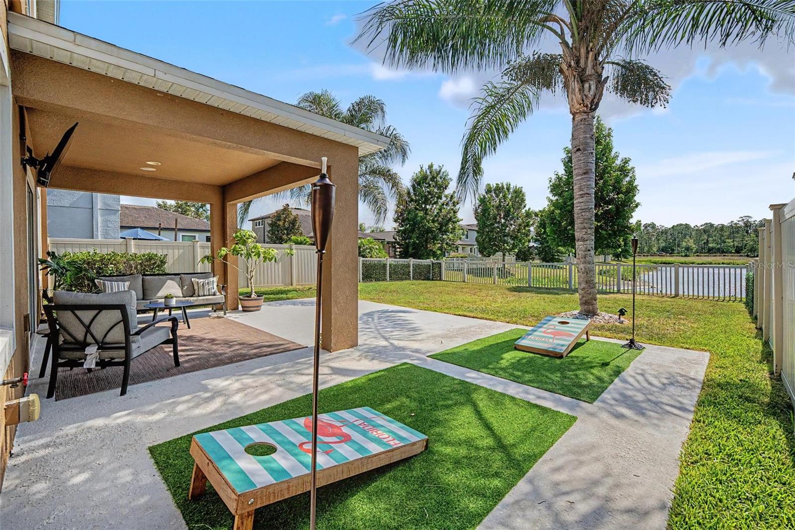 1763 OAK HAMMOCK CT Property Photo 1